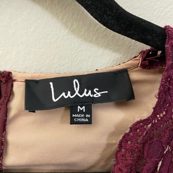 Lulu’s Lovers Era Deep-V Lace Mini Dress in Berry Ruby Red -‎ M - Picture 11 of 14
